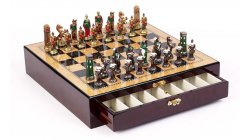Figurine Chess Sets/Hand Painted