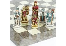 (image for) Cleopatra Queen Of Egypt Chessmen from Italy